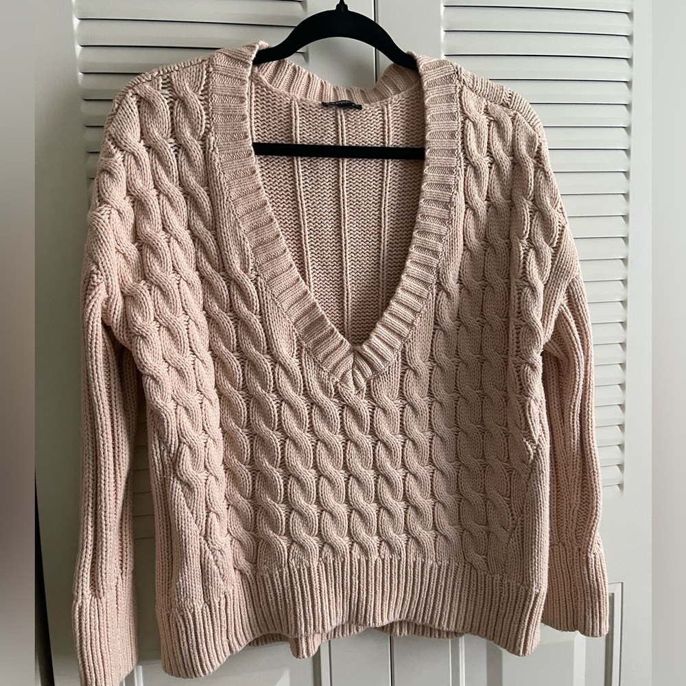 Express Blush V-Neck Cable Sweater